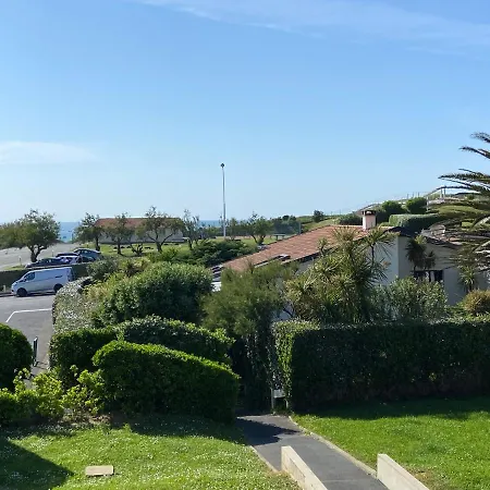 Vue A 100m Des Plages, Classe 4*