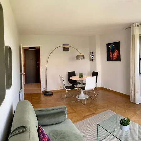Apartment Vue A 100m Des Plages, Classe 4* Biarritz