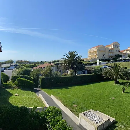 Vue A 100m Des Plages, Classe 4* * Biarritz