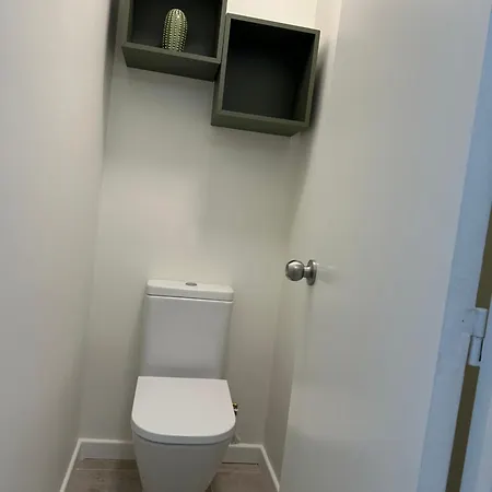 Vue A 100m Des Plages, Classe 4* Appartement