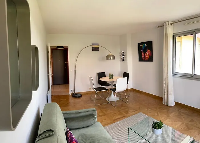 Apartment Vue A 100m Des Plages, Classe 4* Biarritz